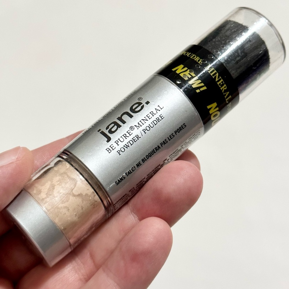 Jane Cosmetics - Be Pure Mineral Powder and Brush - 02 Fair